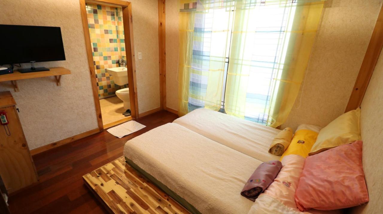 Guest house Lee Kang Ga 2*